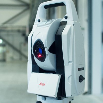 Laser-Tracker-AT403-3.jpg